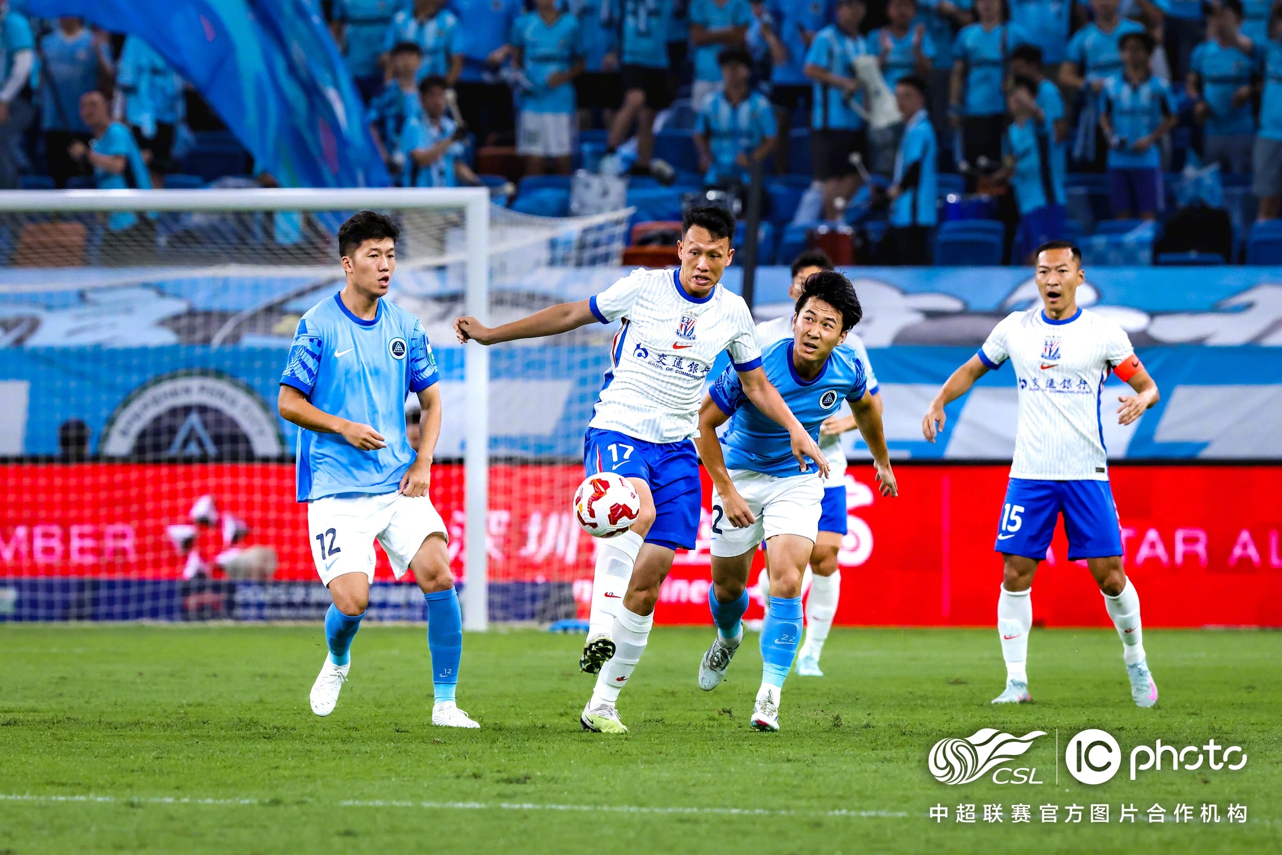 联赛竞争白热化，各队不甘示弱