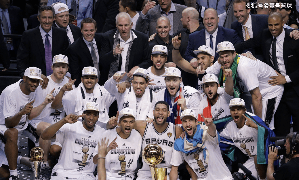 黄蜂绝杀马刺，加里纳利制霸全场