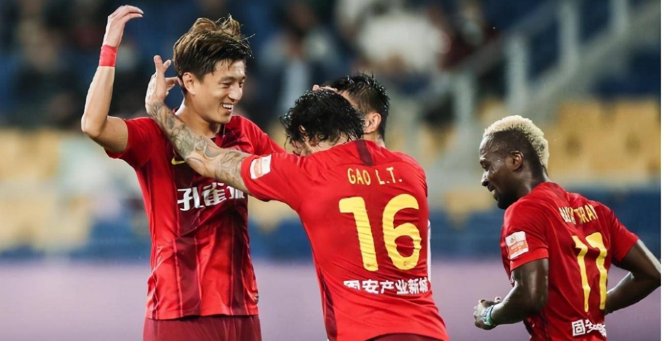 鲁能战胜华夏幸福，球员表现出色