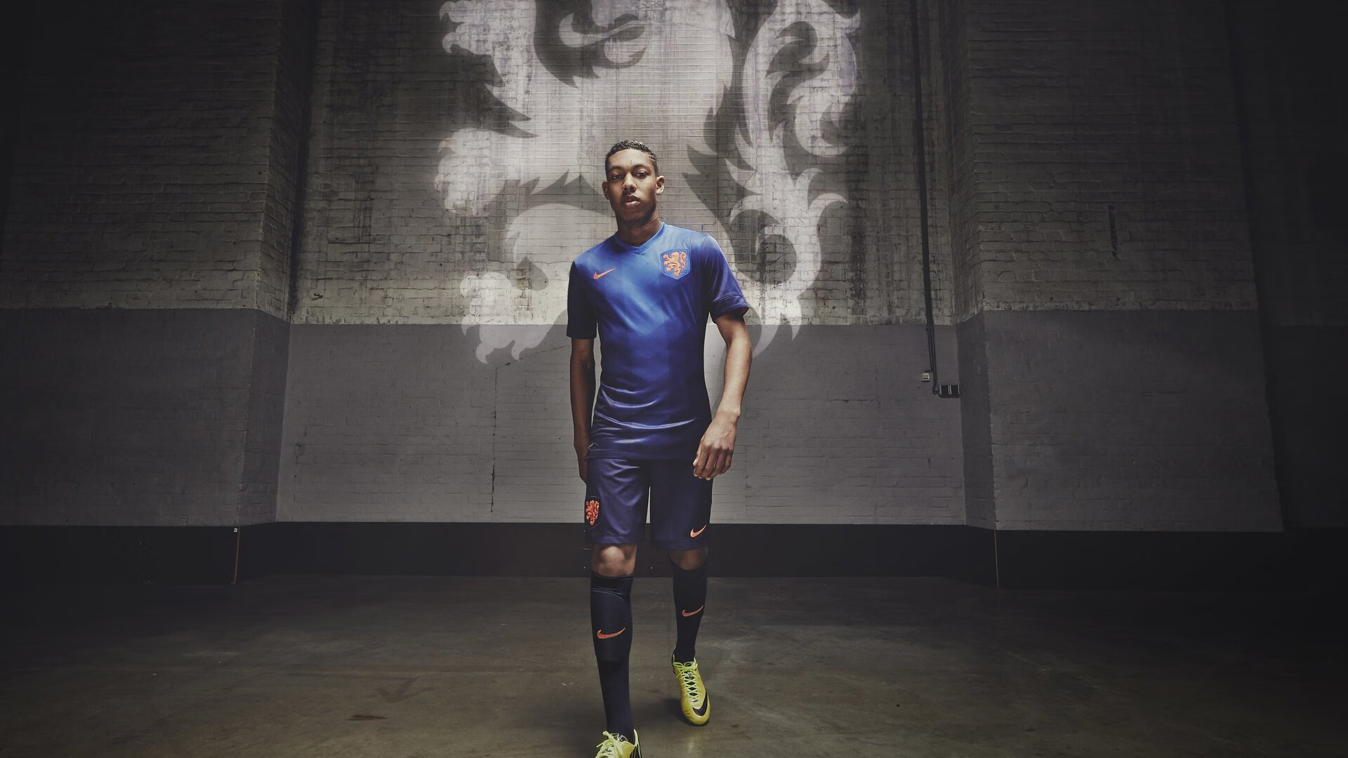 当哨声吞没光明,弗拉霍维奇与那记撕裂命运的三分