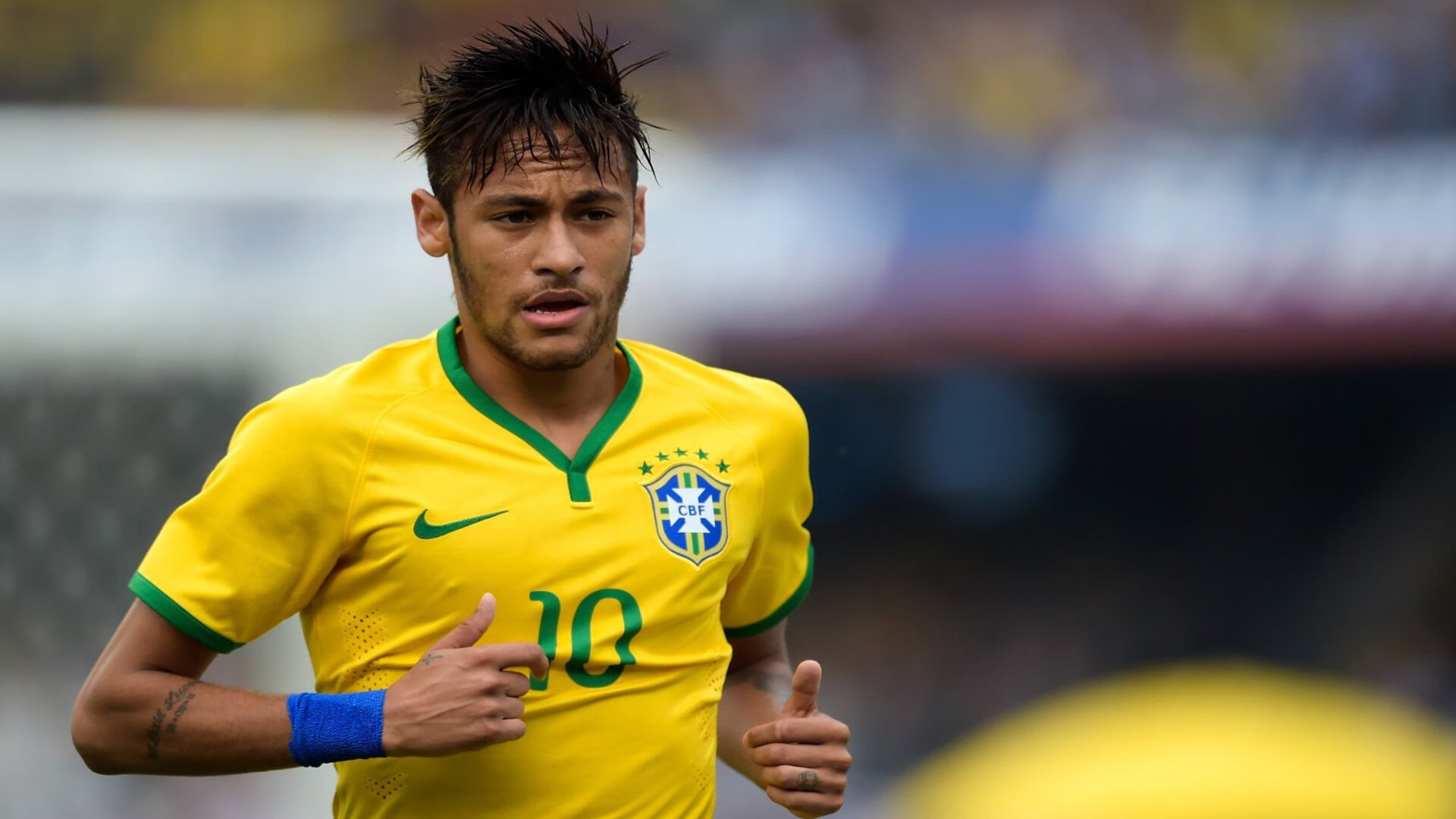 北欧神话与南美探戈的交锋,伊布生死时刻接管西决,阿根廷险胜芬兰