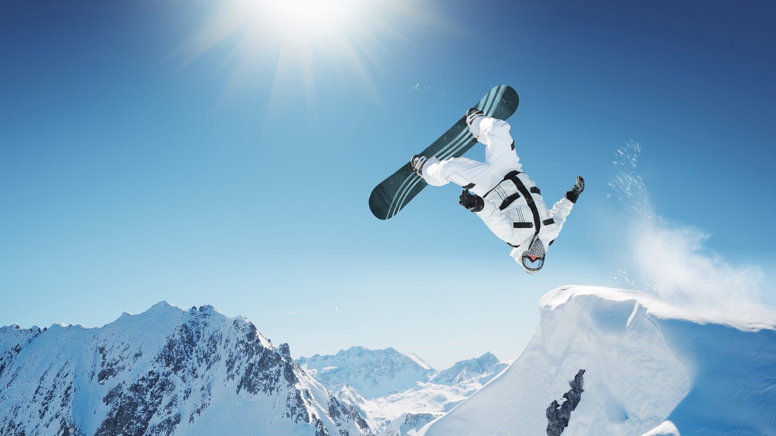 奥恰洛夫独揽三分闪耀全场，德国男团完胜奥地利展现统治力