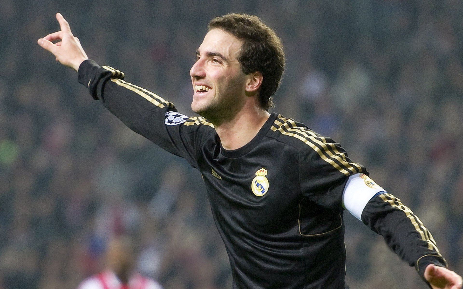 东瀛武士绝杀永恒之城,卡瓦哈尔的惊世一击如何改写足球叙事